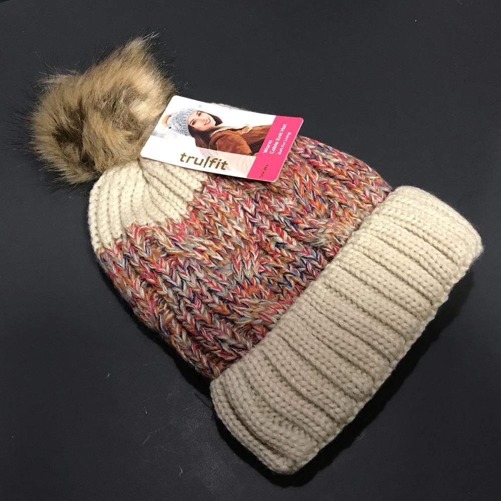 🆕Ivory & multi color fleece lined hat